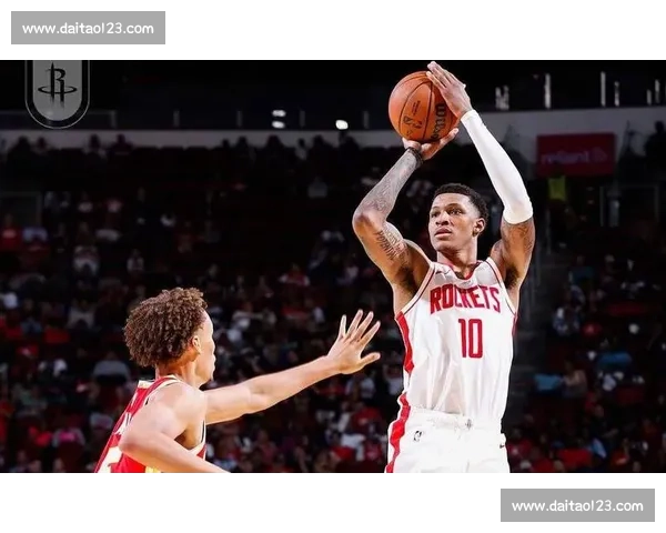 火箭小将谢泼德低迷:首担重任非主因,一隐患藏危机 火箭小将谢泼德低迷:首担重任非主因,一隐患藏危机