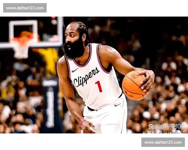 哈登三分 5 中 5 轰 30+7+7!快船狂胜,他是老船上限钥匙? 哈登三分 5 中 5 轰 30+7+7!快船狂胜,他是老船上限钥匙?