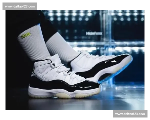 新科 MVP 上脚!AJ11 城市限定抢疯了 新科 MVP 上脚!AJ11 城市限定抢疯了